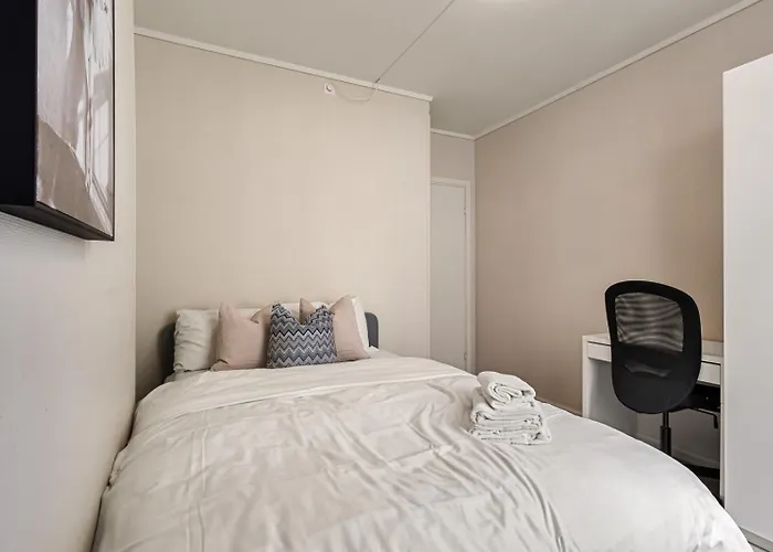 Family Friendly - Modern - 아파트